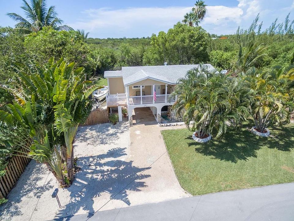1st image of 19481 Canal Dr