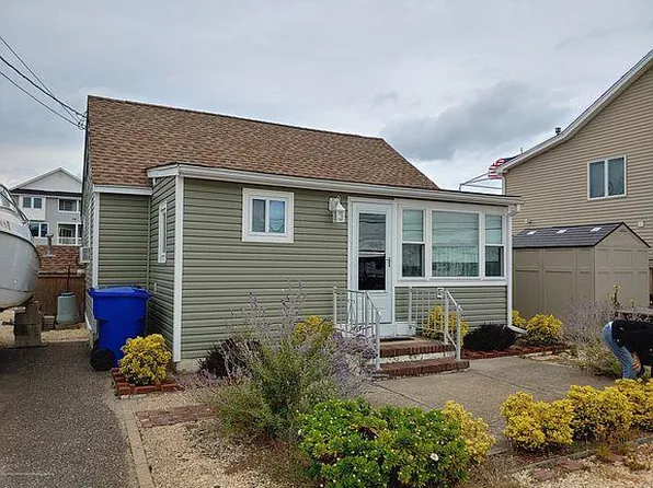 3456 Jefferson Ave, Toms River, NJ 08753