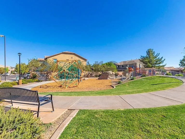 2220 S Ponderosa Dr — Photo 41