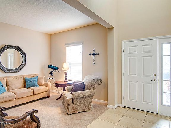 3rd image of 200 N Arabella Way