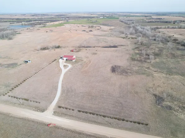 6202 W Watkins Rd, Salina, KS 67401