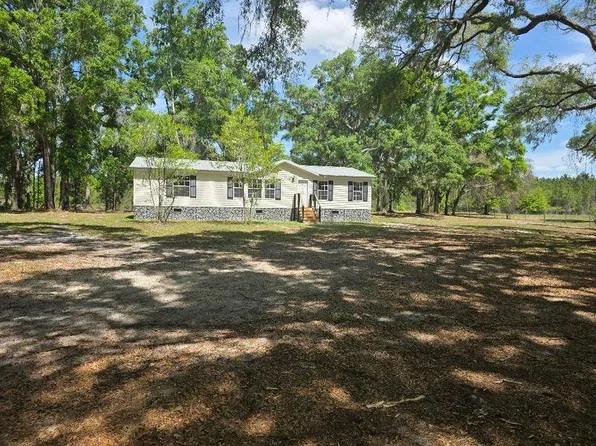 452 NE 474th Ave, Old Town, FL 32680