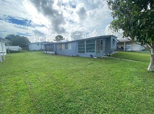 6236 Midland St, Zephyrhills, FL 33542