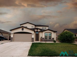 3721 Sapphire Dr, Carlsbad, NM 88220