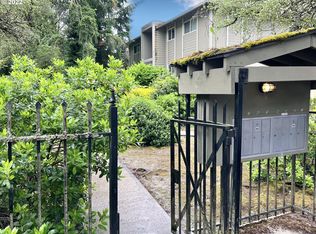 6640 SW Terri Ct #4, Portland, OR 97225