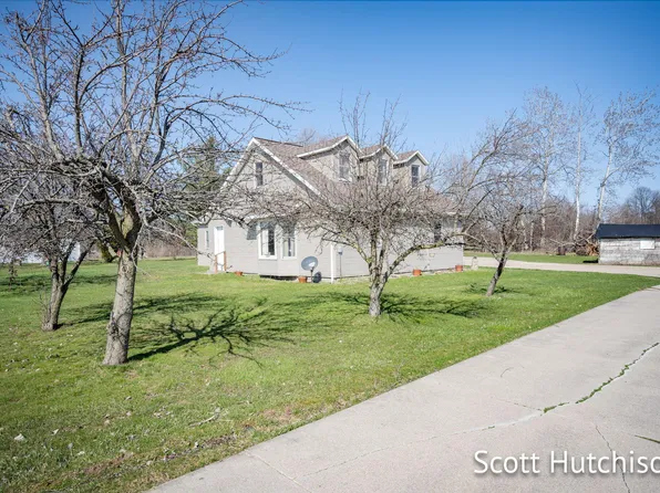 10988 N Division Ave, Sparta, MI 49345