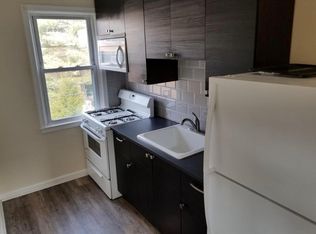 27 Corbin Ct APT B, Wilmington, DE 19805