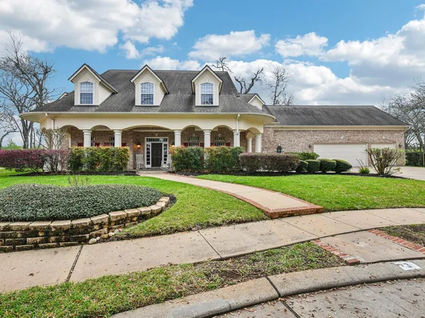 3 Wilmington Ct, Sugar Land, TX 77479