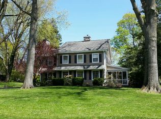 1621 Lampeter Rd, Lancaster, PA 17602