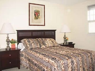 3rd image of 10 River Dr APT C