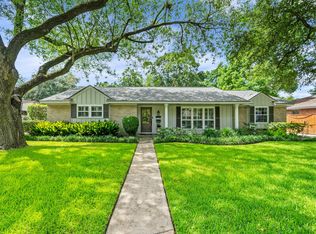 10623 Burgoyne Rd, Houston, TX 77042