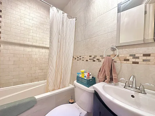 Rented by Doorway NYC, LLC | media 5