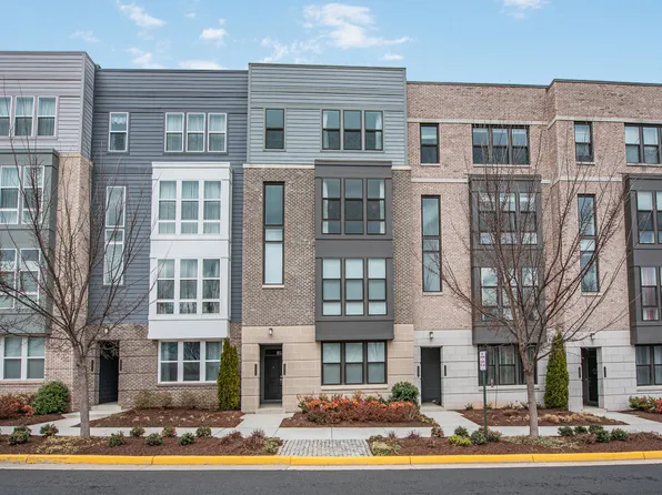 13356 Arrowbrook Centre Dr #1-101, Herndon, VA 20171