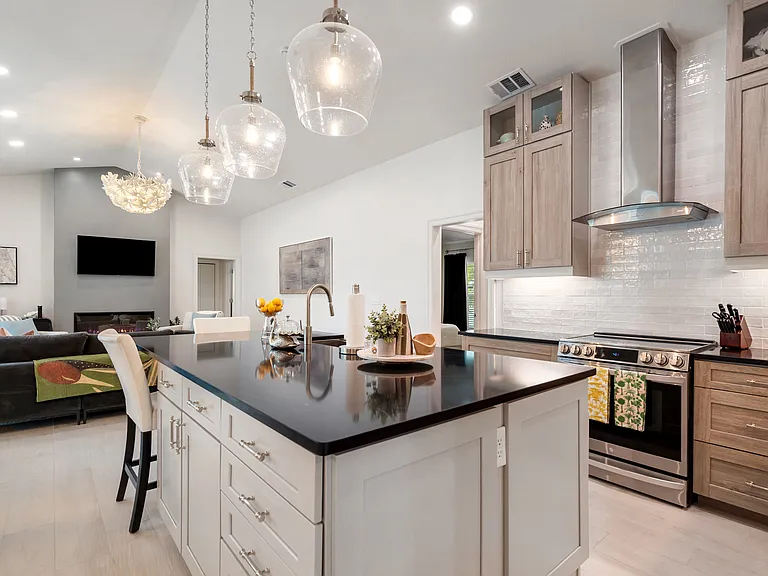 3012 E Vina Del Mar Blvd — Photo 14