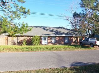 1123 E Camellia Dr, Thibodaux, LA 70301