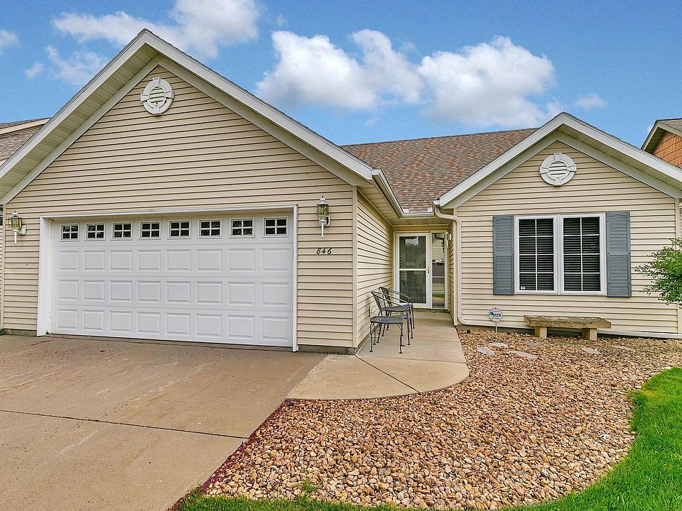 1st image of 846 Aspen Cir