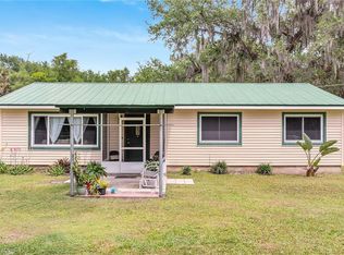 1551 Swamp Ln, Geneva, FL 32732