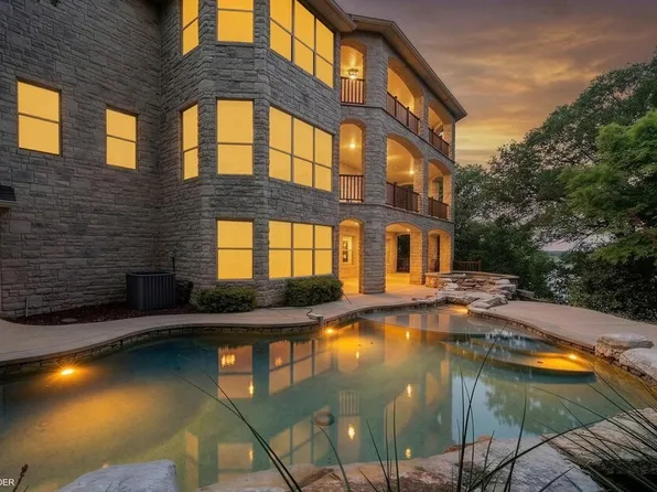 237 Giant Cedar Trl, Whitney, TX 76692