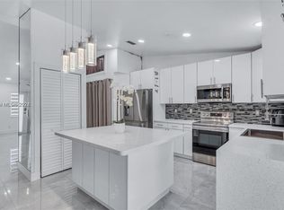 14574 SW 98th Ter, Miami, FL 33186