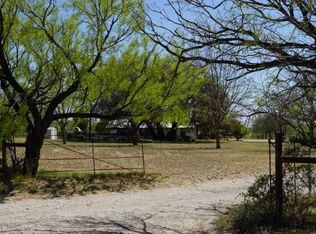 101 County Road 202, Mertzon, TX 76941