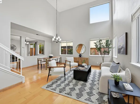 15518 Harbor Way, San Leandro, CA 94579