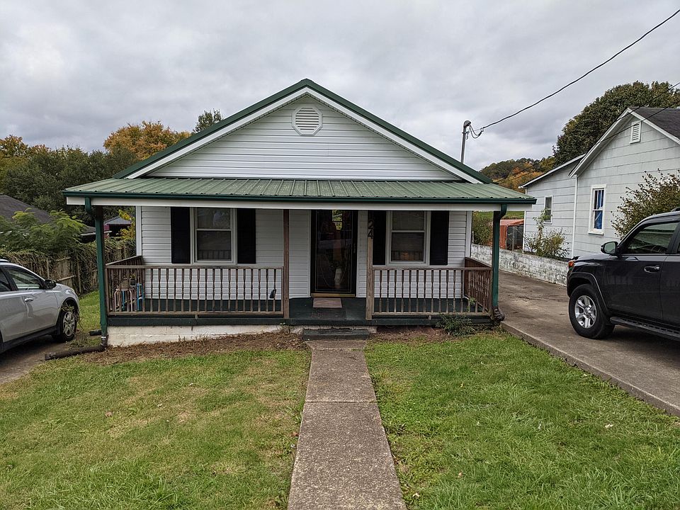 1st image of 124 Alvin St