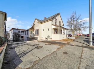 57 Wall St #1, Worcester, MA 01604