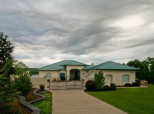 515 Amanda Rd, Ridgedale, MO 65739