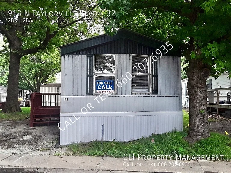 913 N Taylorville Blvd #32 — Photo 13