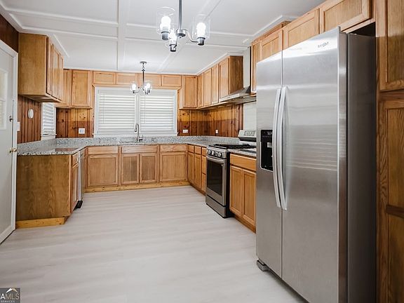 3rd image of 348 School Rd