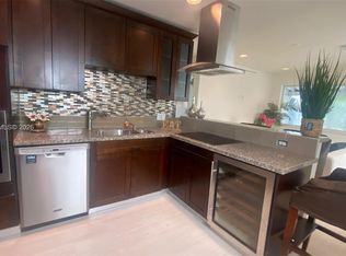 North Hollywood, Hollywood, FL 33020