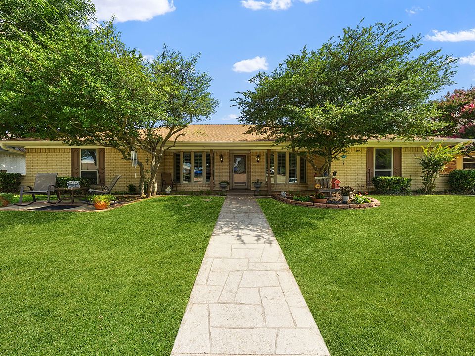 1st image of 1521 Baffin Bay Dr