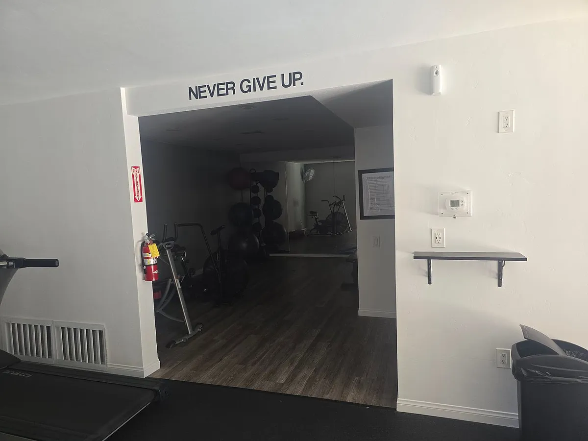 Building Photo - 5700 Baltimore Dr #55