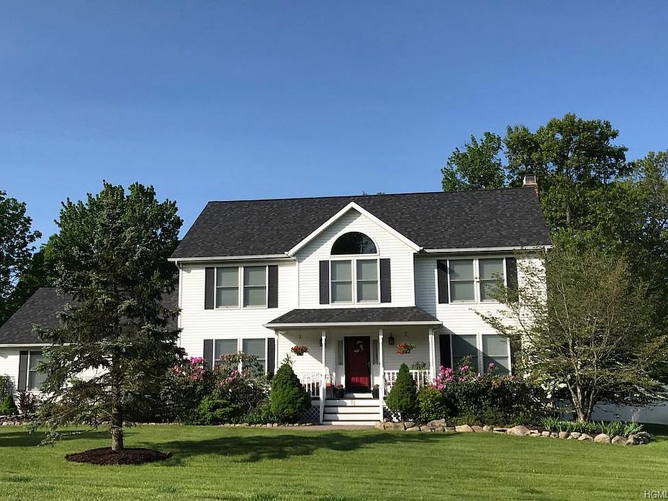 1st image of 51 Winchester Dr