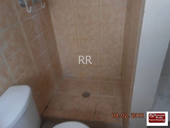 5th image of 1316 Miramar St APT 1
