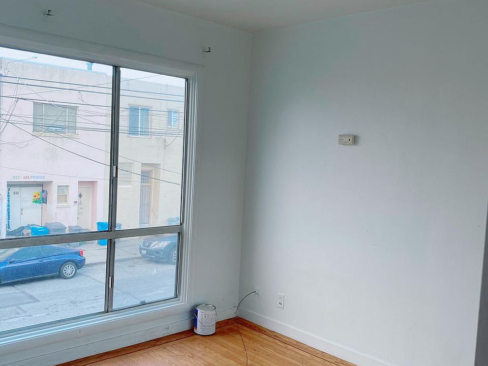 1st image of 541 Easton Ave #541