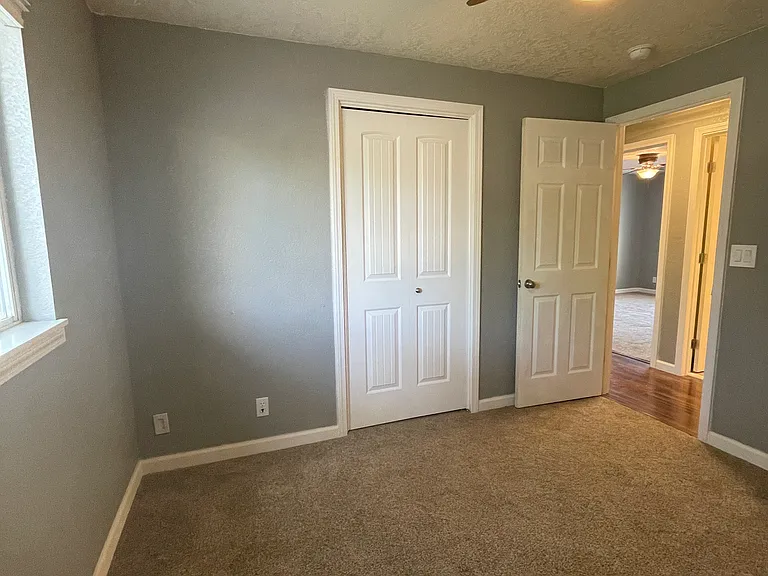 1770 E Oakcrest Dr — Photo 13