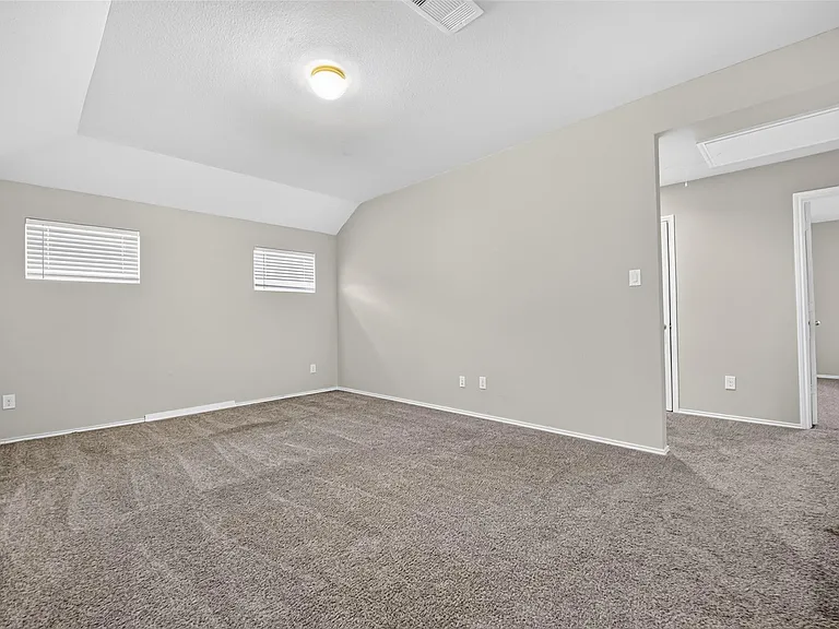 2330 Georgina Falls Dr — Photo 22
