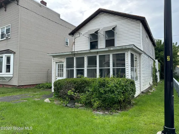 62 Hudson Avenue, Green Island, NY 12183