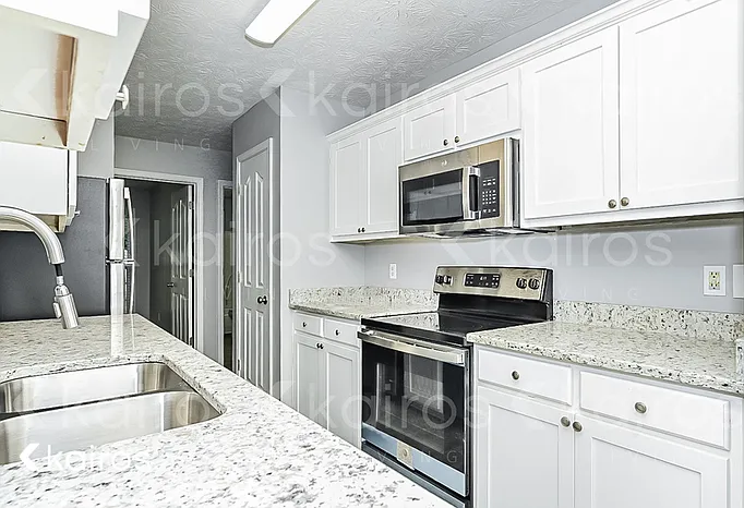 6914 Aldora Dr — Photo 4