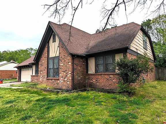 3rd image of 3744 Misty Oak Dr
