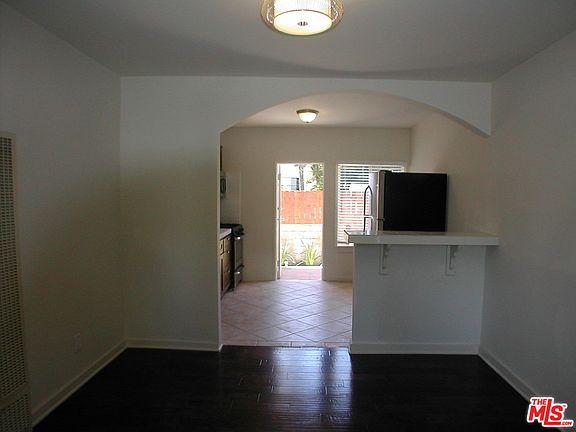 3rd image of 1848 17th St #D