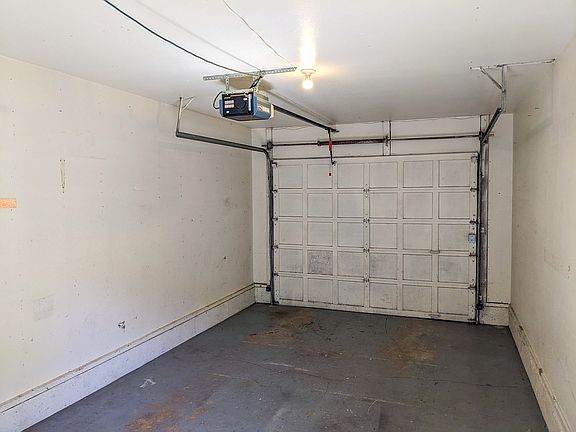 4th image of 2116-2122 Nomad Ct SE #2116