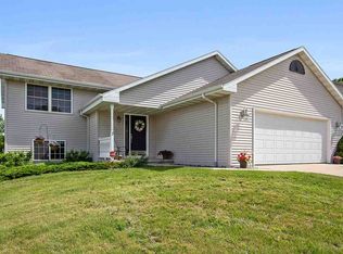 2187 Bufflehead Ln, Green Bay, WI 54311