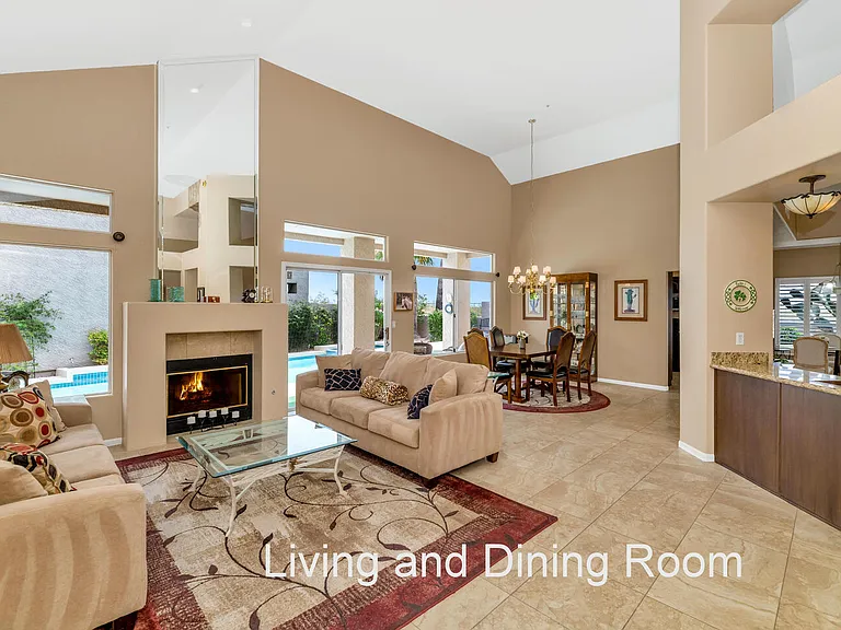 9023 N 107th Pl — Photo 3