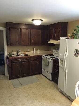 1st image of 8 E Oneida St #1W