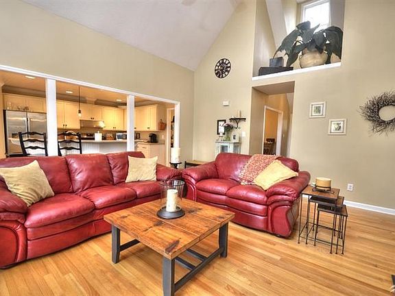 4th image of 5341 Burris Court