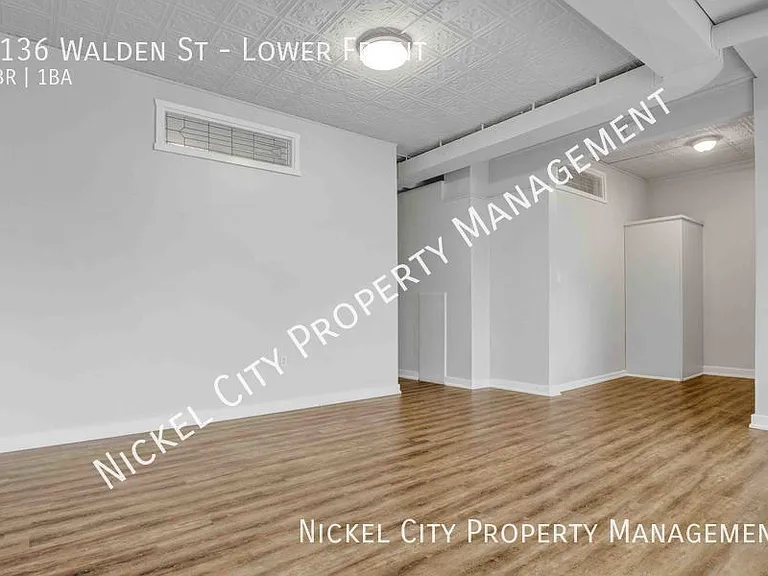 1136 Walden Ave #LOWER FRONT — Photo 6
