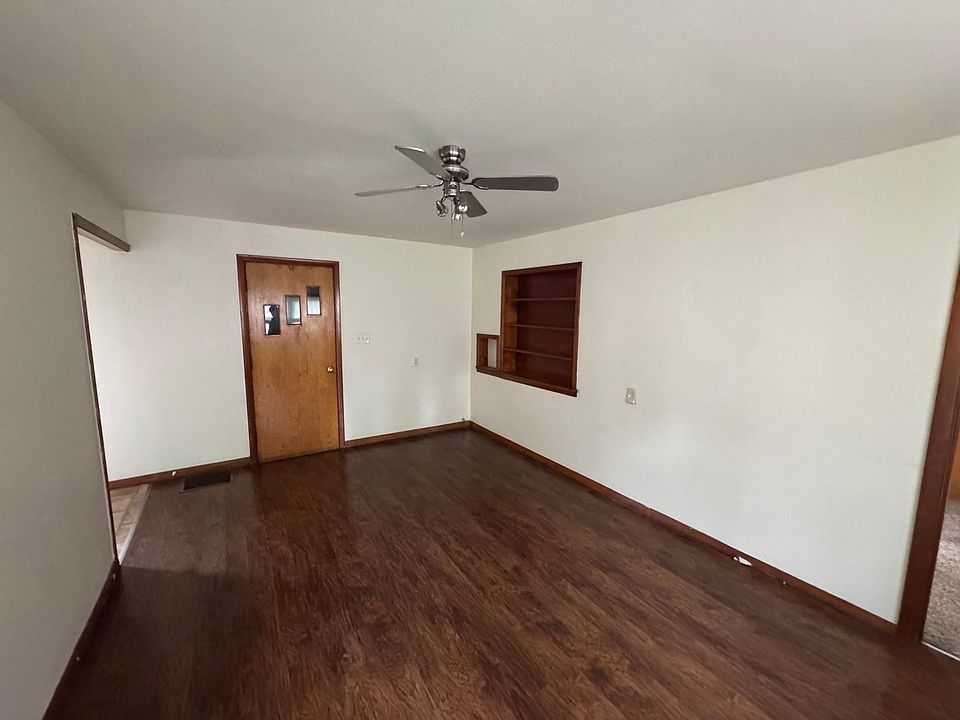 1st image of 638 N Broad Street Ext #A