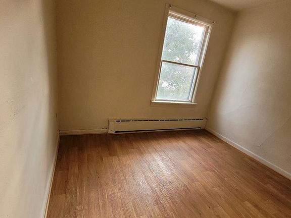 4th image of 106 N 6th St APT 3B